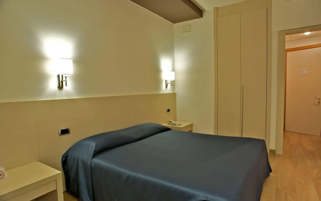 Sam Hotel