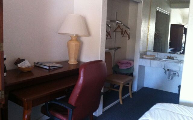The Inn at Boatworks
