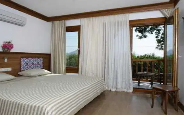 Otel Azmakhan