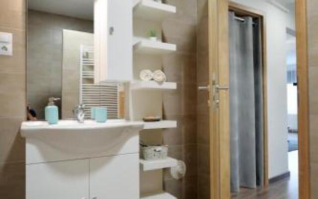 One Luxury Suites Eger