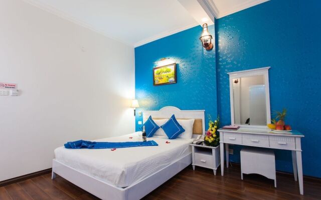 Friends Inn  Travel
