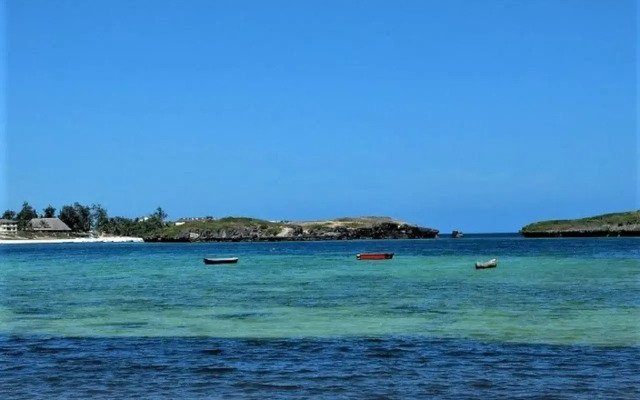 Blue Bay Cove, Penthouse 4