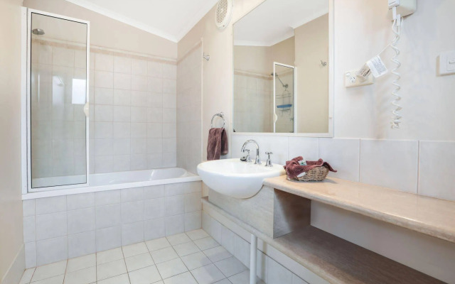 Ingenia Holidays Avina