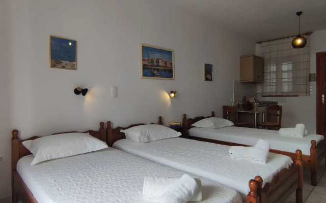 Kapetanos Rooms