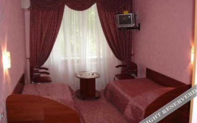 Hotel Znannya