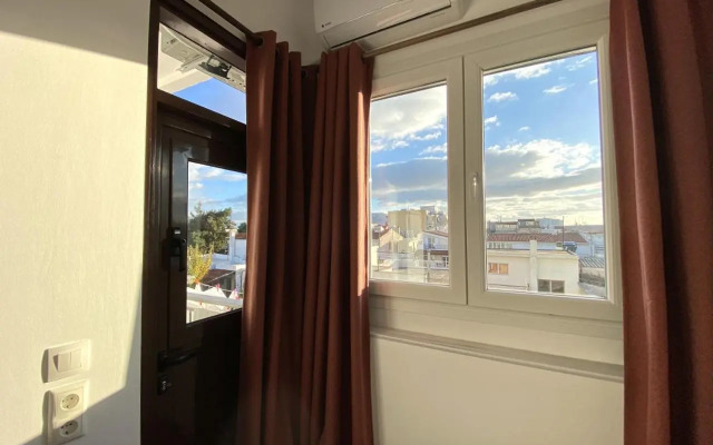 Classic 2 Bedroom Apartment Next To Metro - Marousi