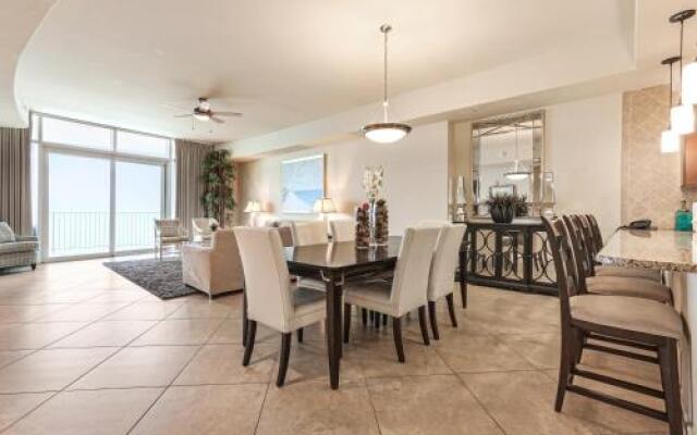 Turquoise Place 1908C