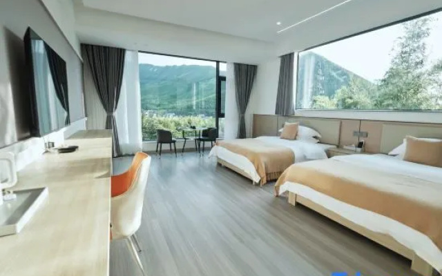 MoonBay QiDuo Homestay