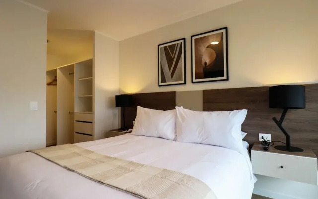 w Comfy 2BR w Balcony Near Larcomar