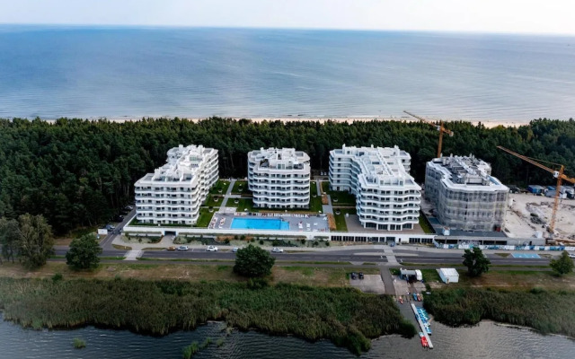 Apartment in Rogowo Near Beach and Lake