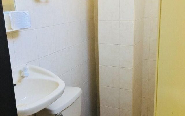 Mactan Backpackers Inn