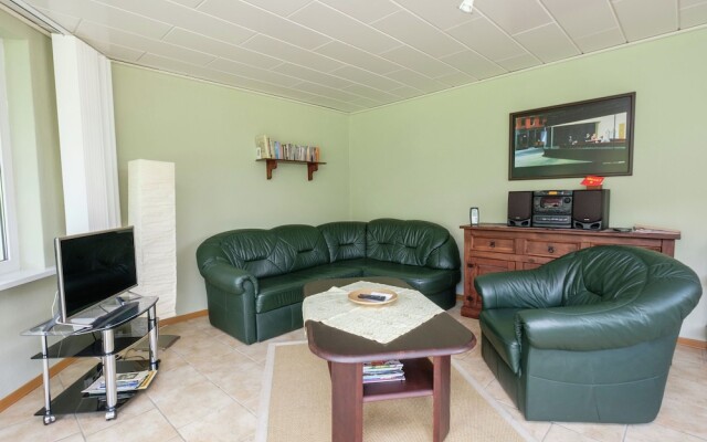 Cozy Bungalow in Gernrode near the Forest