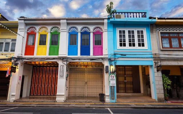 Sunny Hostel Phuket