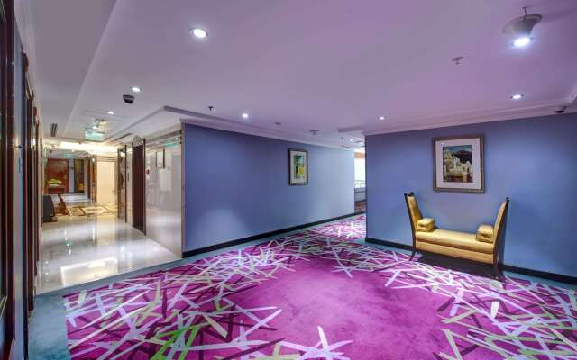 Howard Johnson Plaza By Wyndham Dubai Deira