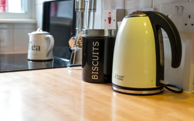 Warm and welcoming Home in Putney