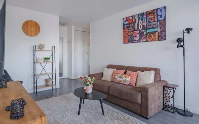 Paris Expo 2 Residence