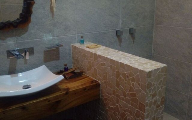 Madre Tierra Apartments