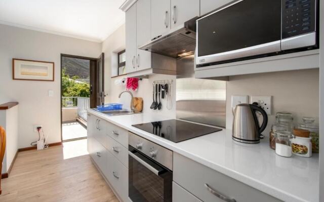 Steenbok House Self Catering Apartment
