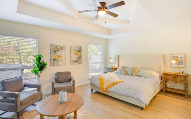 Hot Tub & Lake Access: Malakoff Retreat!