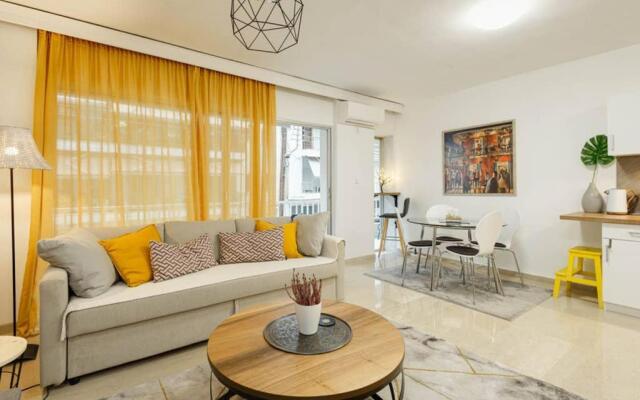 Spacious stylish studio up to 4ppl close to centre