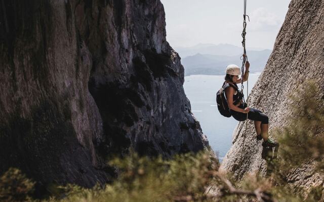 The Manor Luxury Apartments