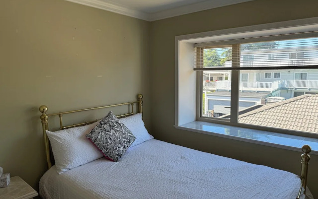 Sunward Coast Westside Homestay