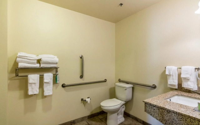 Cobblestone Inn & Suites - Barron