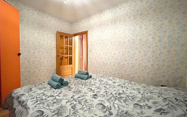 На Север на улице Профсоюзов 24