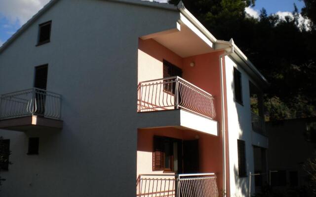 Apartments Glibić