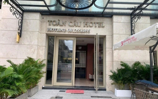 Toan Cau Hotel — 3-star hotel in Dong Hoi
