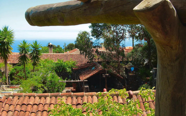Finca in El Tanque with a washing machine
