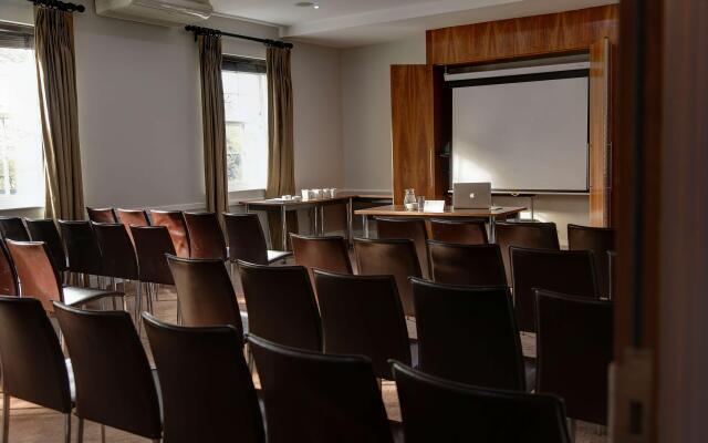 Best Western Plus Aston Hall Hotel