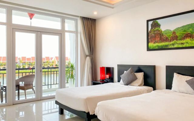 Riverside White House Boutique Hotel