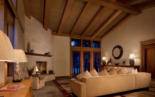 Obsidian Residence Club