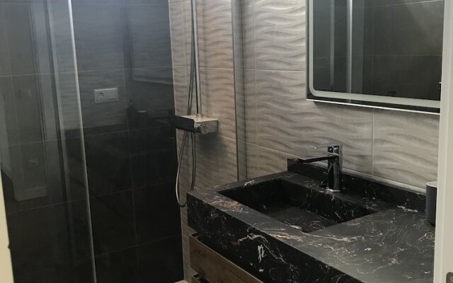 Stay at Home Madrid Apartments VII