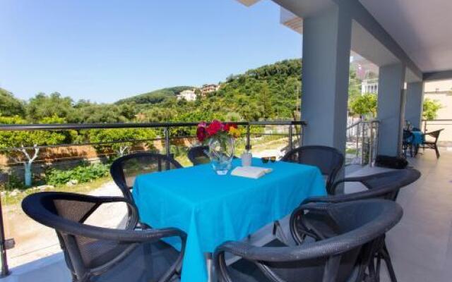 Aparthotel 3 stars Parga