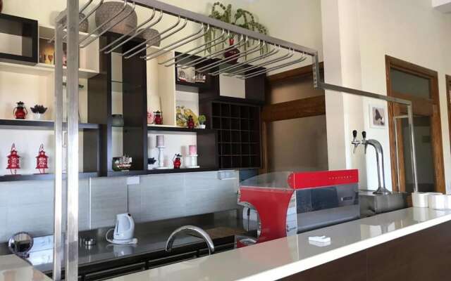 EDEM Hotel