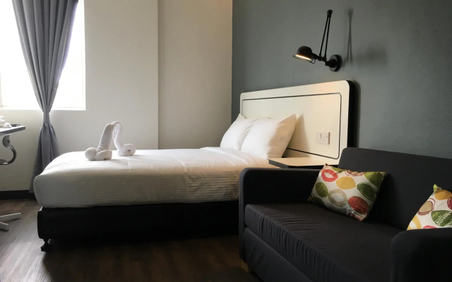 Hotel Zamburger Shah Alam – Guest Rooms – Shah Alam