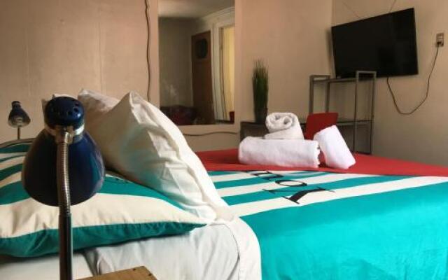 Princesa Insolente Hostel