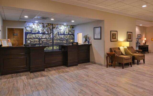 Best Western Leesburg Hotel & Conference Center