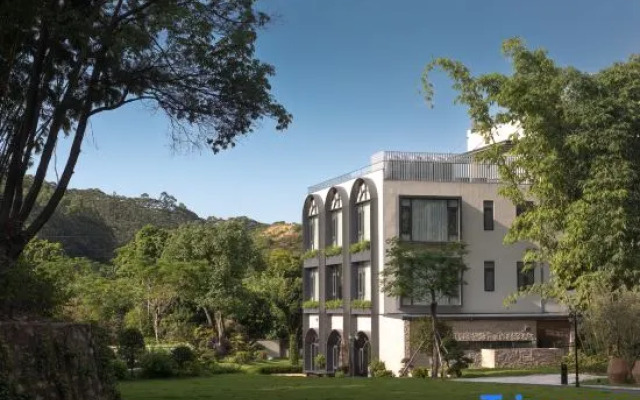 Trip.com Group Country Retreats(Guangzhou Yijingzhuangyuan Joint Resort)