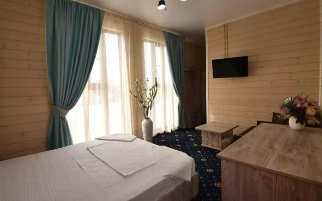 Yalta Hotel