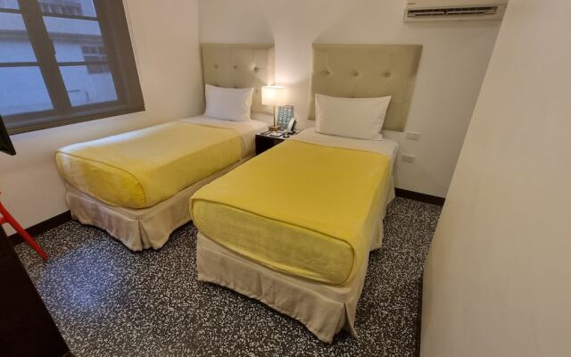 One Cristina Suites