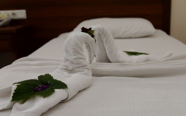 Karbel Beach Hotel