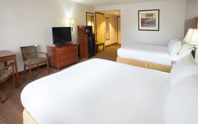 Holiday Inn Express Yreka-Shasta Area by IHG