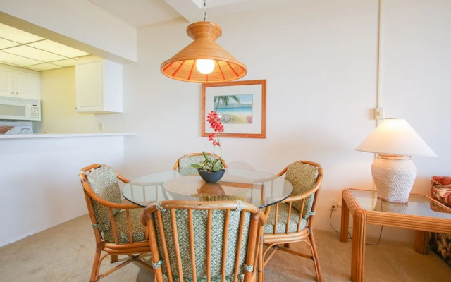 Whaler On Kaanapali 763 Studio Bedroom Condo by Redawning