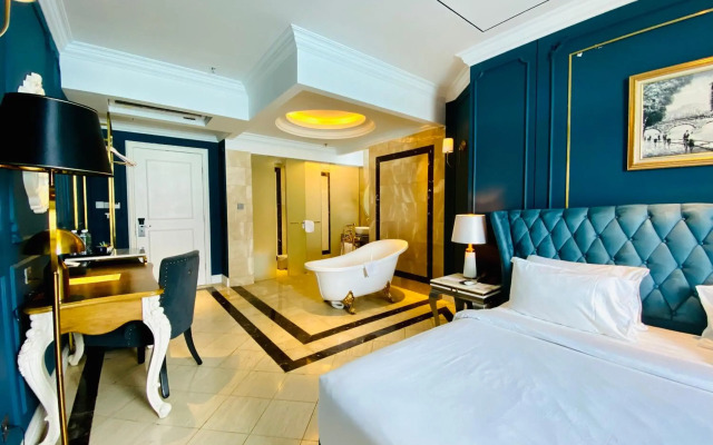 Grand Eska Hotel & Suite