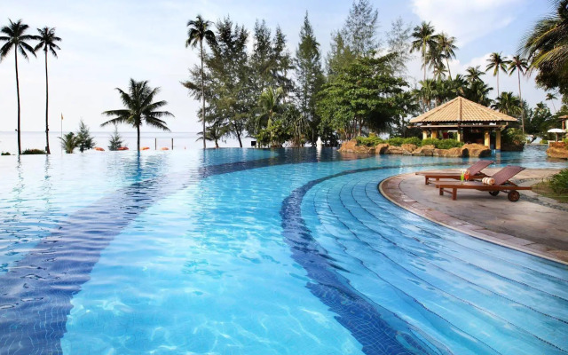 Nirwana Resort Hotel