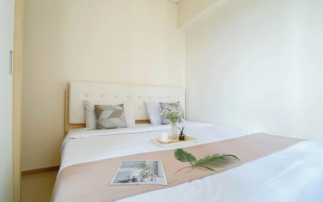 Homey 3BR at Meikarta Apartment