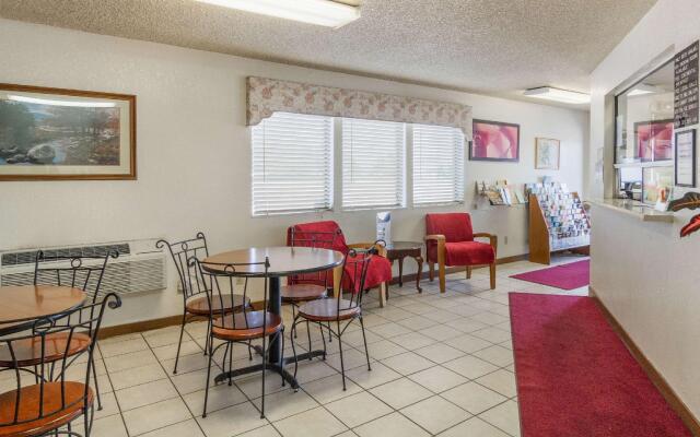Motel 6 Brighton CO Denver Northeast
